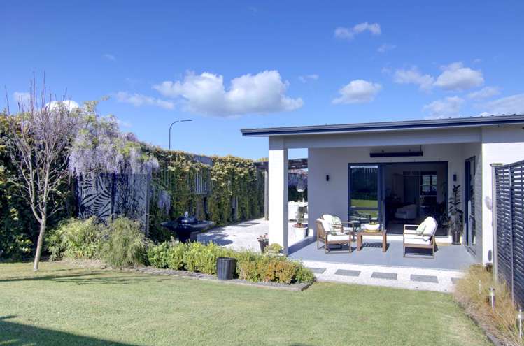 63 Angiangi Crescent_3