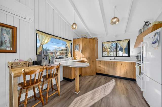 203 Belvedere Road 10114_1