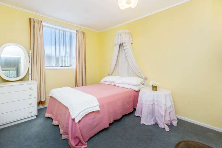 2/10 Ponderosa Grove Maoribank_11