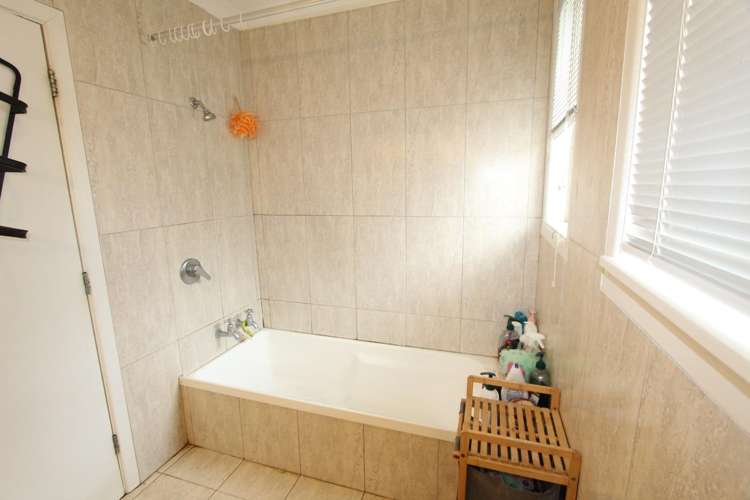 16 Dunbar Place 11139_9