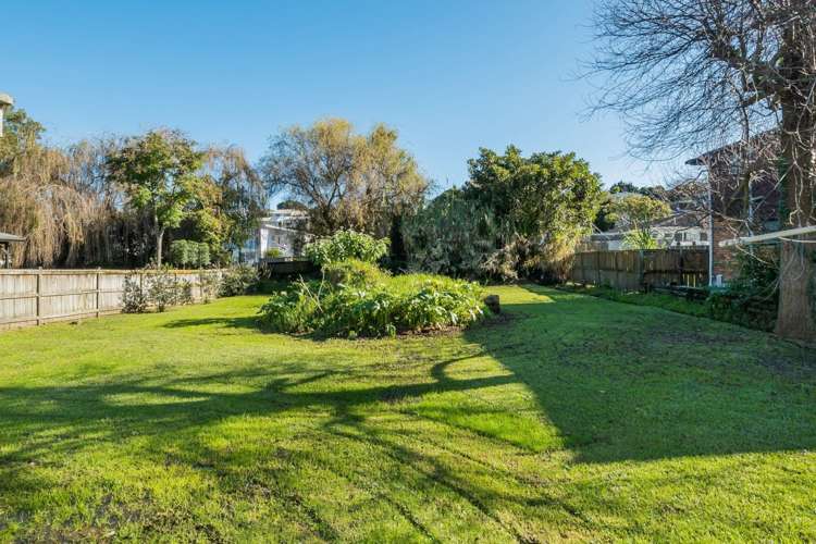 45 Selwyn Crescent Forrest Hill_24