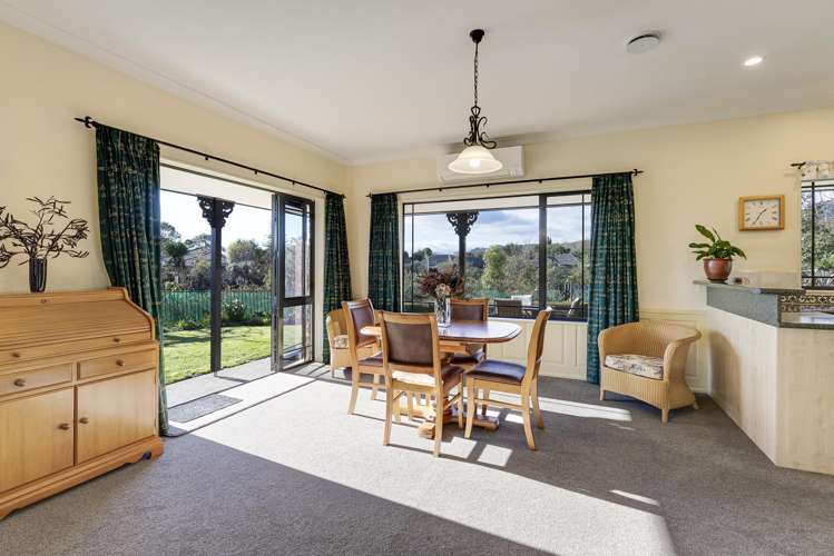 16B Kingsford Drive Stoke_8