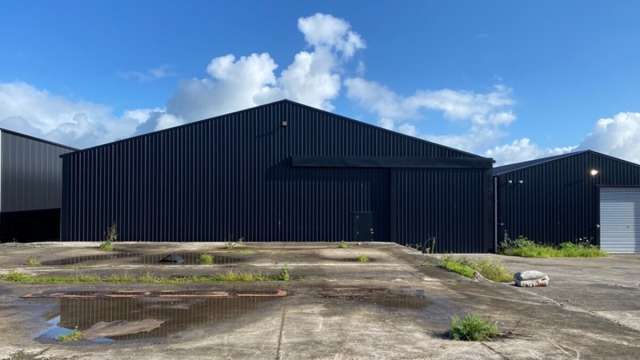 Large Open Warehouse & Yard Available