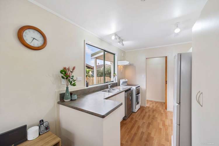 3 Frosses Place Massey_10