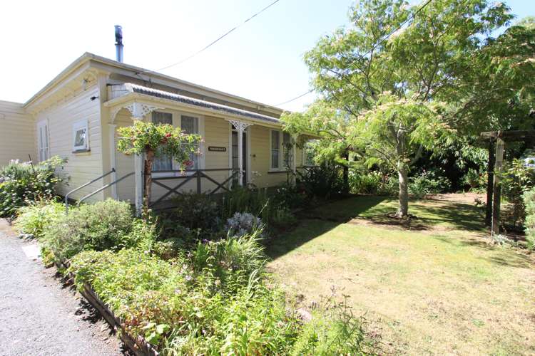 9 Olsen Street Eketahuna_15