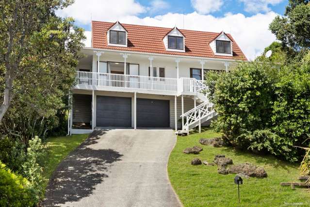 1 Francis Curtis Avenue Blockhouse Bay_4