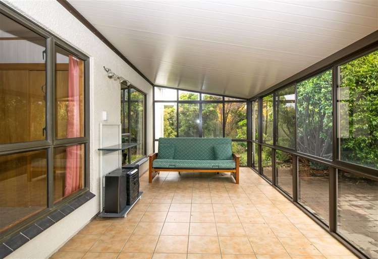 3 Harvey Place Renwick_21