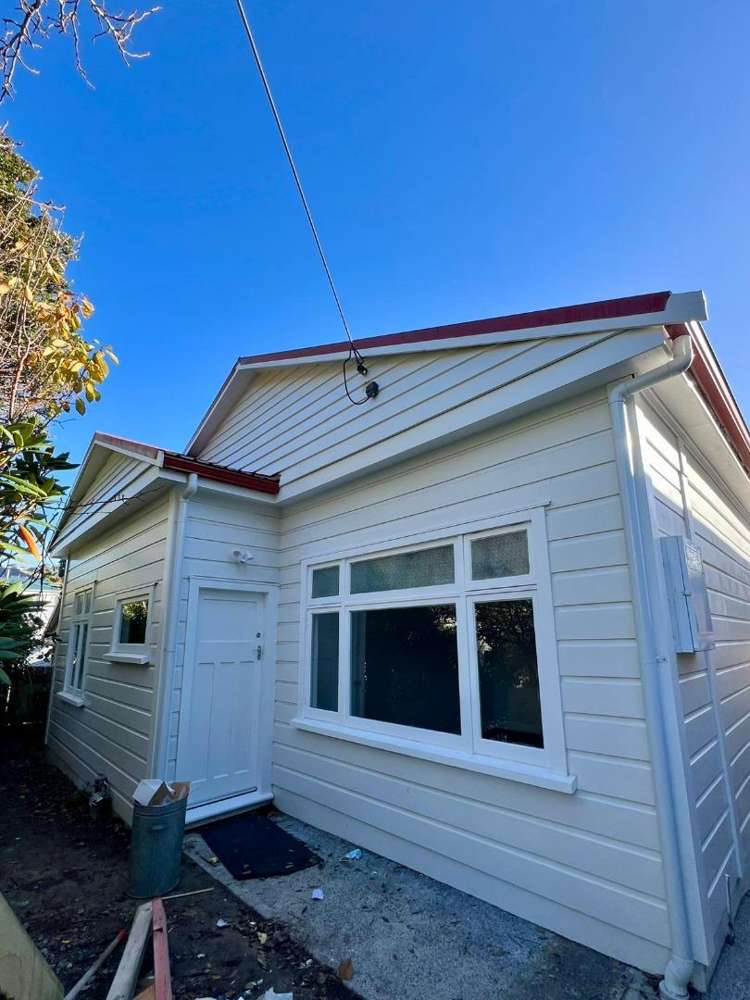 42 Te Wharepouri Street 1255_1