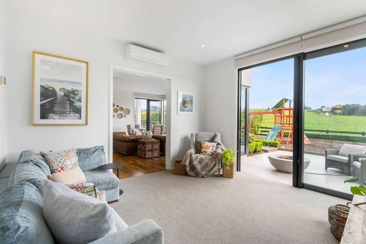 38 Hawthorne Lane Kingseat_11