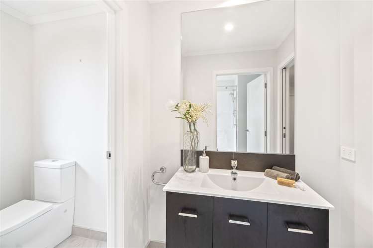 4 Derek Anderson Place Halswell_11