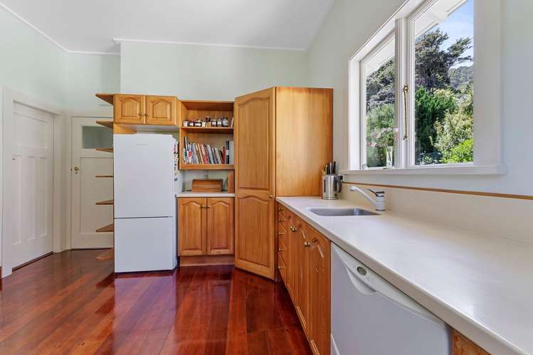 28 Kotari Road, Days Bay Eastbourne_7