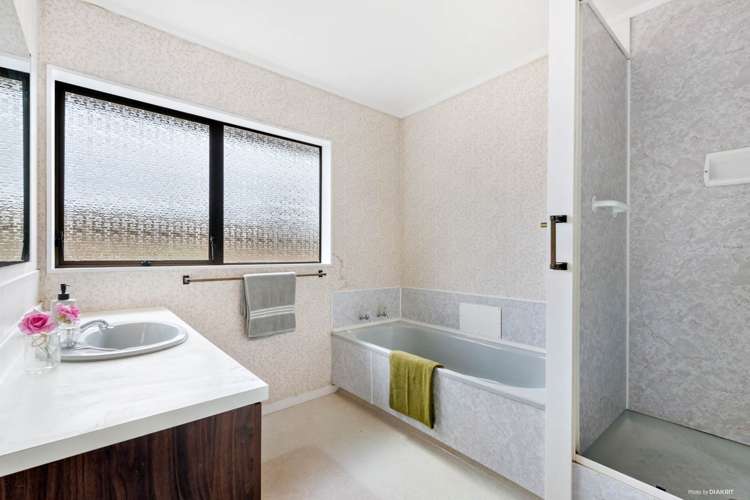 2/15 Alfriston Road Manurewa_5