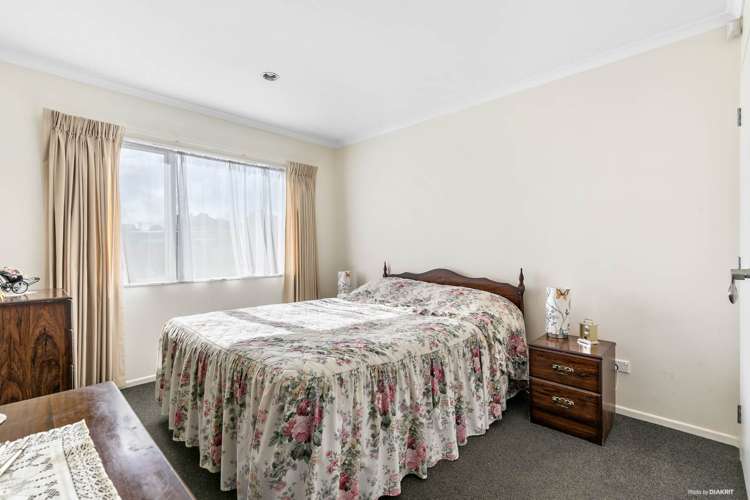 57 Freeland Avenue Mount Roskill_12