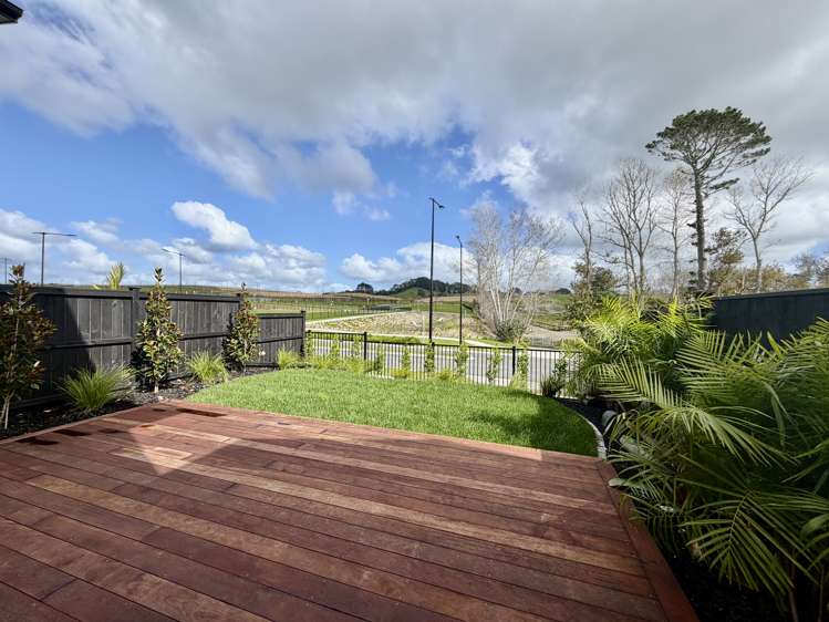 86 Tukutata Crescent Milldale_21