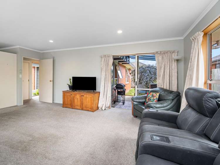 2/43 Torrens Road Hillmorton_6