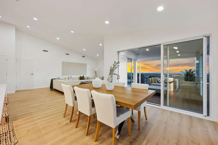 50 Bleakhouse Road Mellons Bay_13