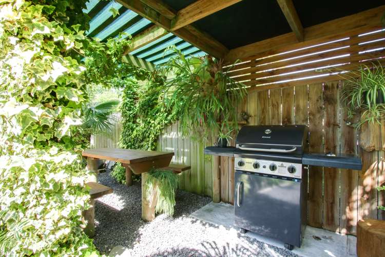 28a Great North Road Waipawa_16