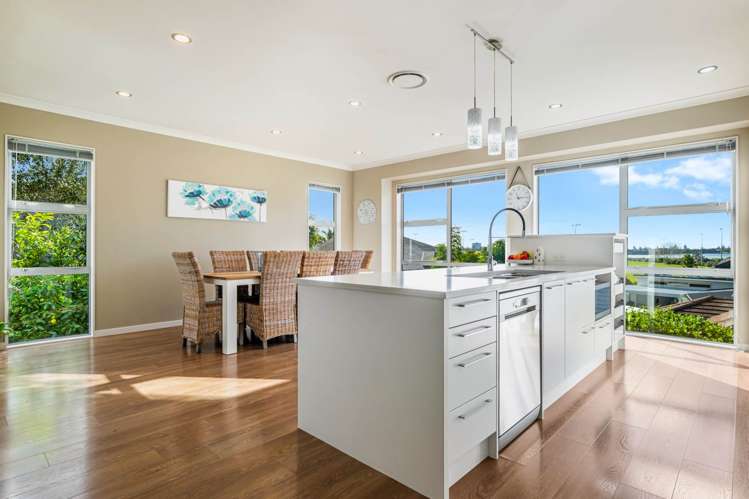 6 Galbraith Greens Silverdale_16