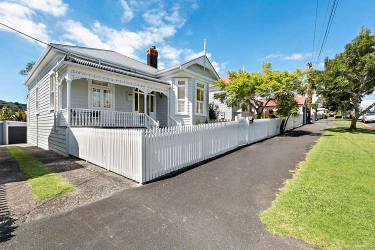 36 Kiwi Road Stanley Point_15