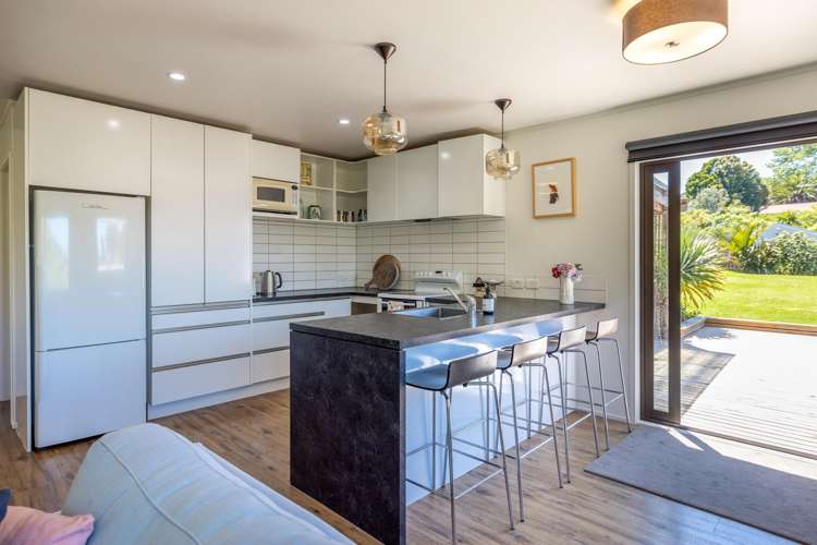 35 Lannan Road Surfdale_2