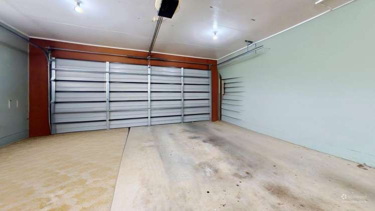 7 Woodfield Avenue Roslyn_24