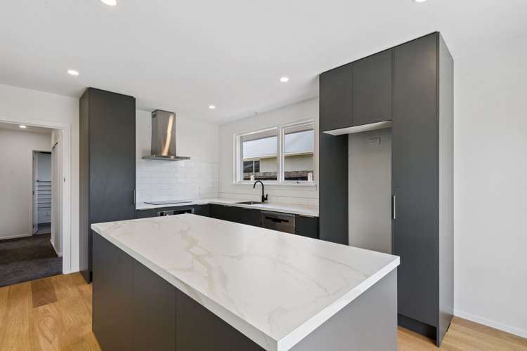 2/225 Greers Road Bryndwr_5