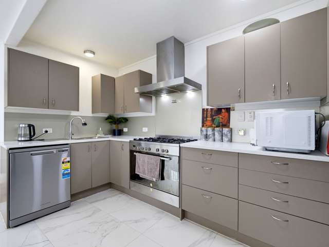 11 Norman Road Titirangi_2