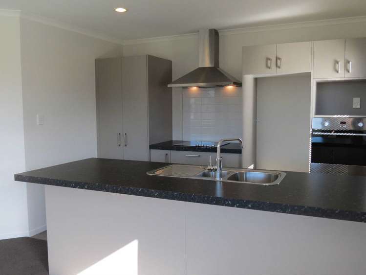 61 Farnborough Way Rolleston_7