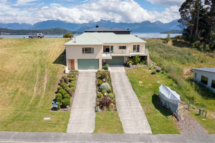 25 Muriwai Drive Manapouri_34