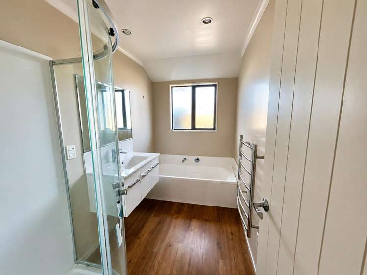 26 Kahuraki Drive 2340_9