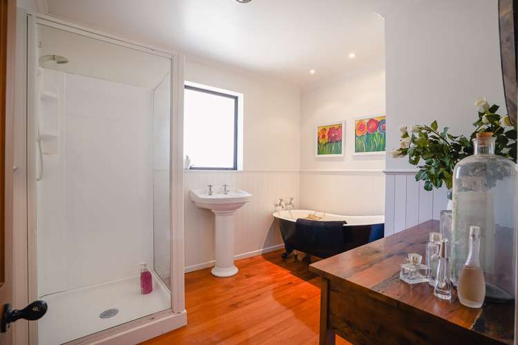 201 Lochiel Branxholme Road Winton Surrounds_10