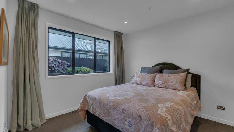 36 Robert Duncan Road Belfast_8
