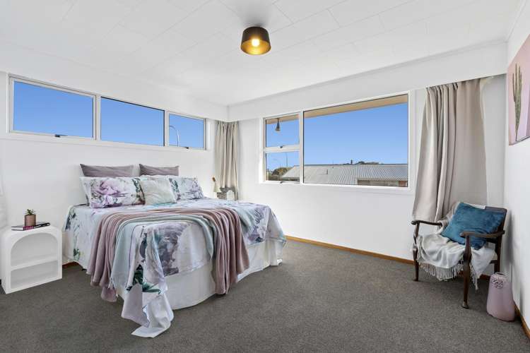 15 Clifton Drive Waitara_9