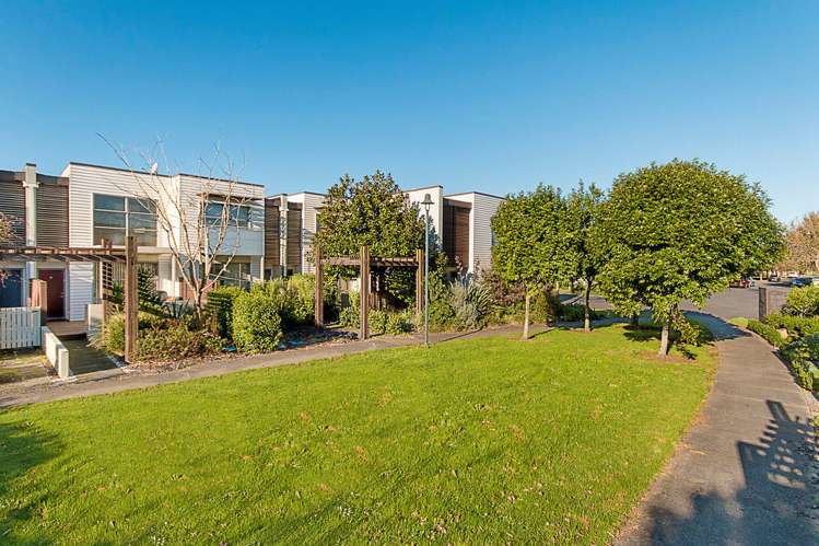 19 The Track Takanini_17