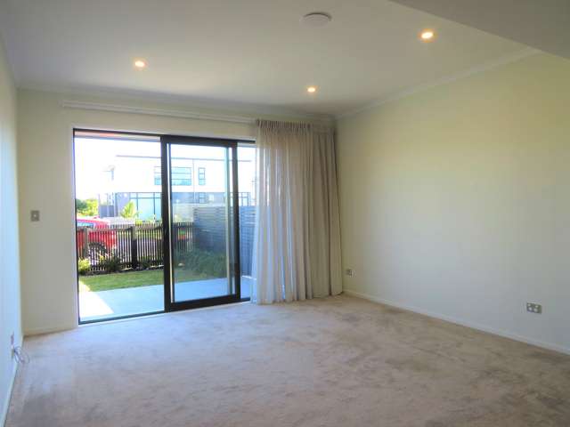 465 Hobsonville Road Hobsonville_1