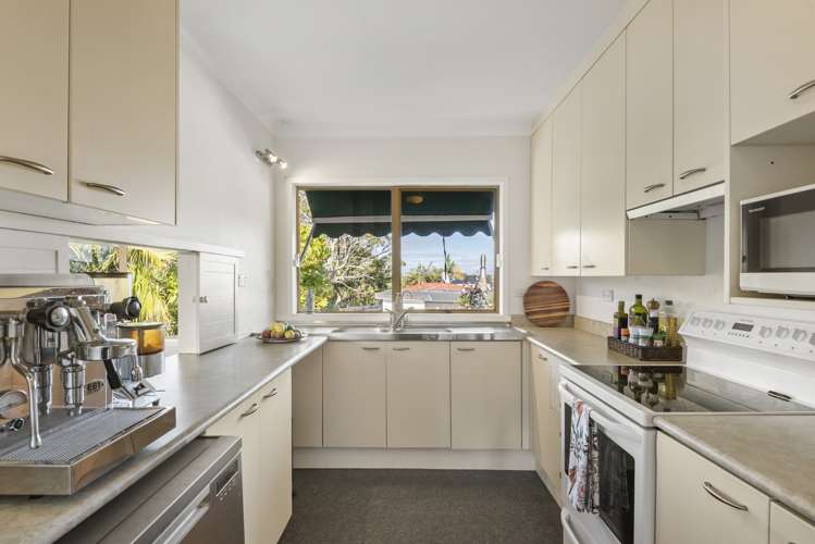 1/33 Eversleigh Road Belmont_9