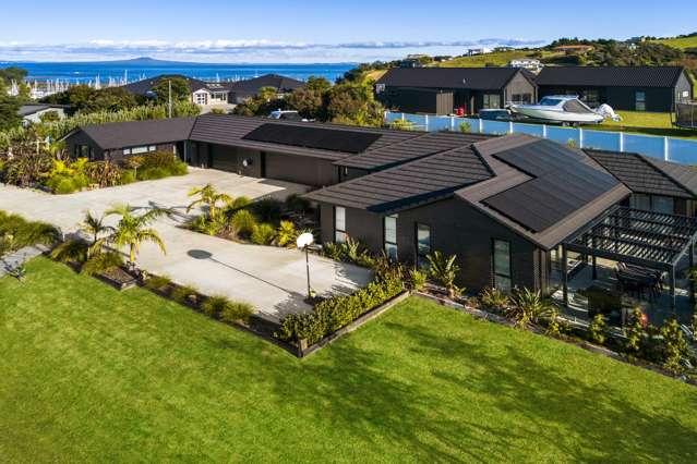 5 Laguna Place Matakatia_2