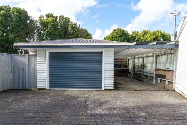 19 Marlene Avenue Te Atatu South_30