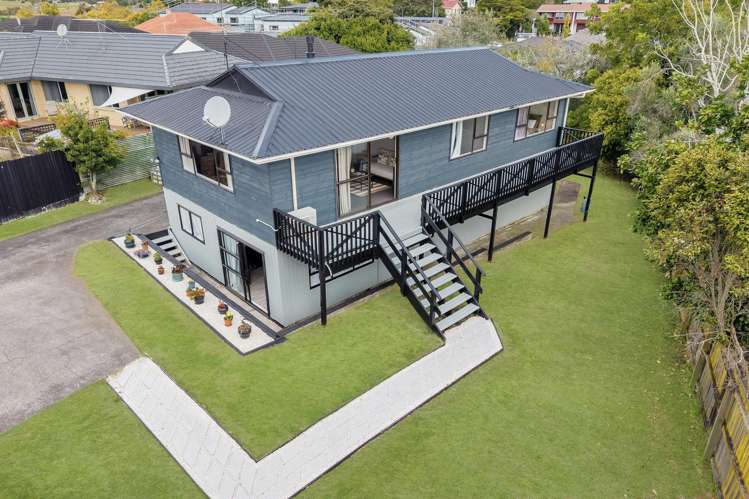 2 Ridgeway Road Pukekohe_0