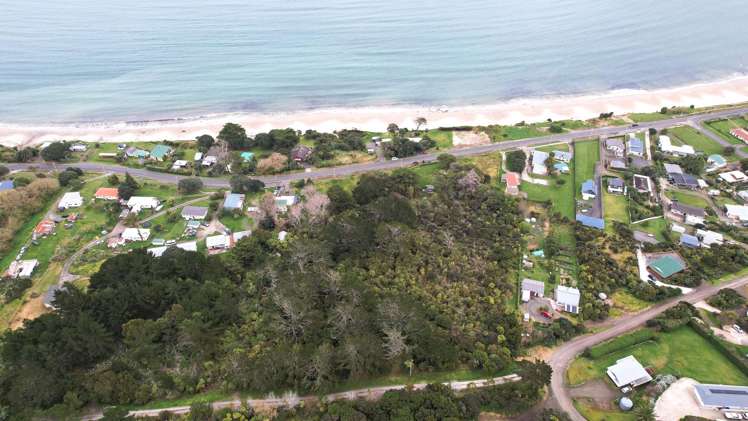 219 Hokianga Harbour Drive Omapere_11