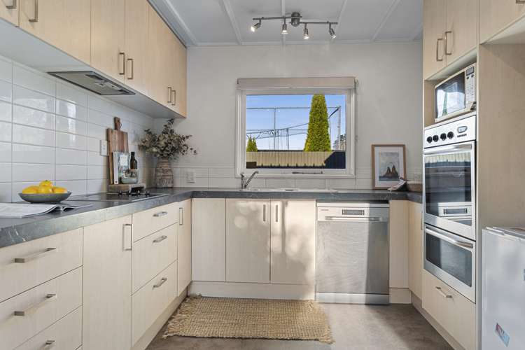 2/24 Creyke Road Ilam_6