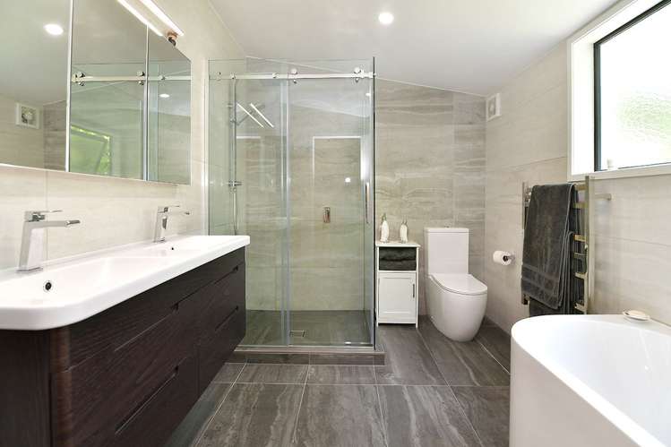 30 Cochrane Avenue Arkles Bay_8