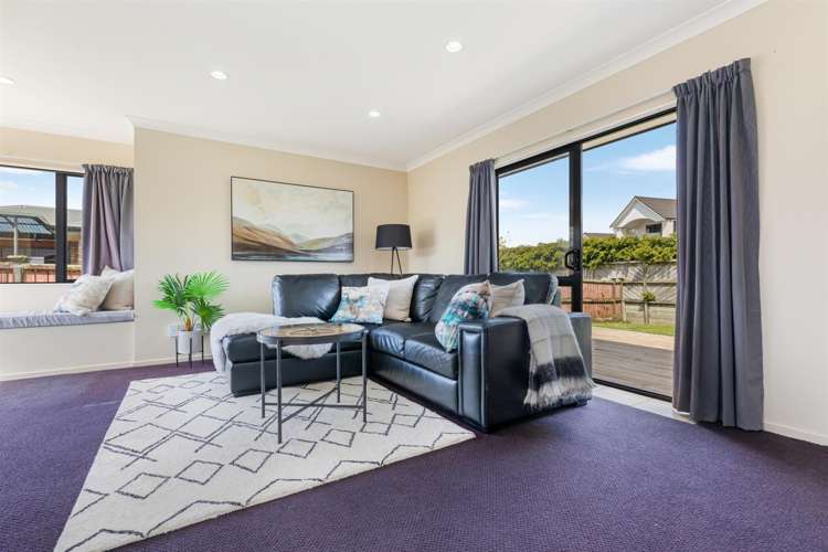 11 Lieshout Way Pukekohe_2