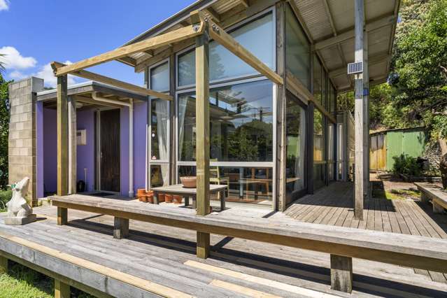 4 Tangahoe Street Paekakariki_2