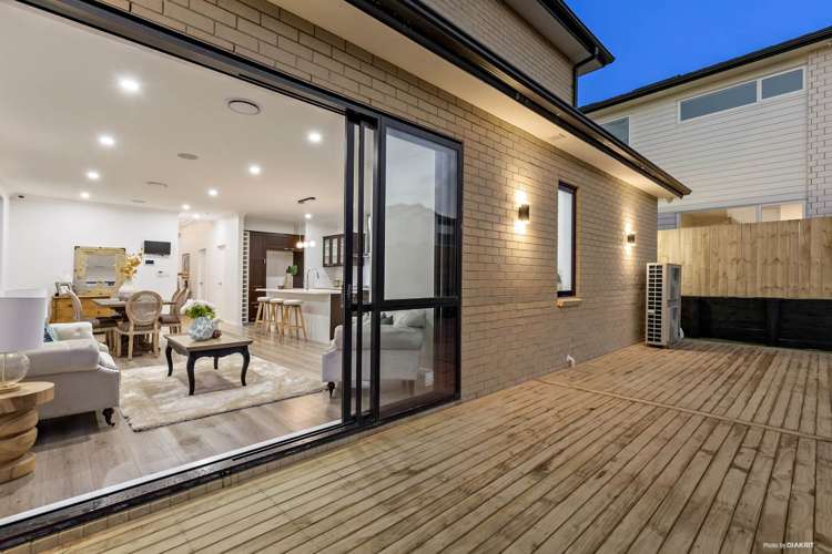 44 Lime Hill Rise Flat Bush_15