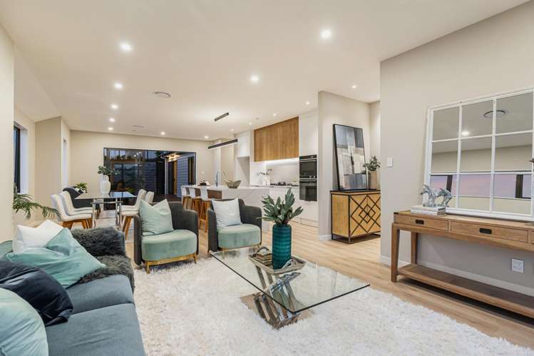 17 Tukutata Crescent_4