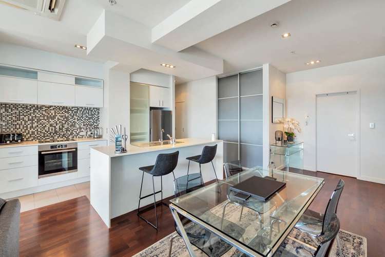 1301/17 Vogel Lane Auckland Central_3