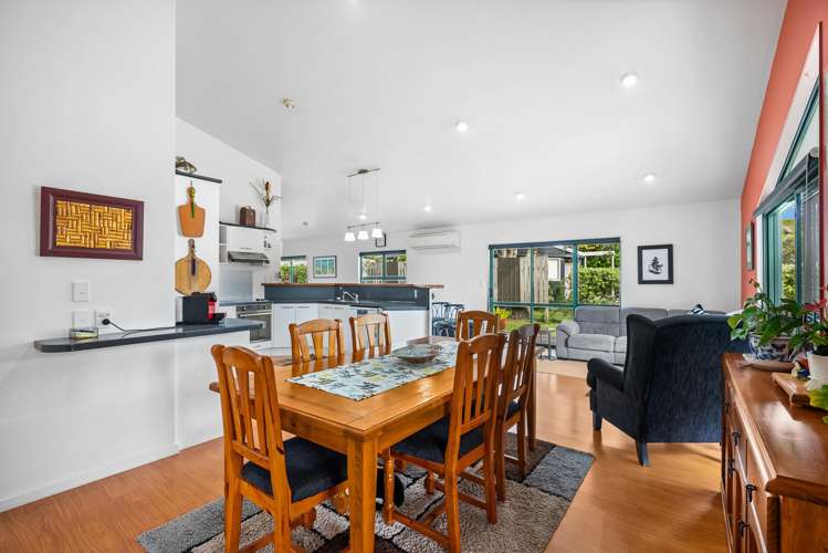 4 Ringer Avenue Matapouri_9