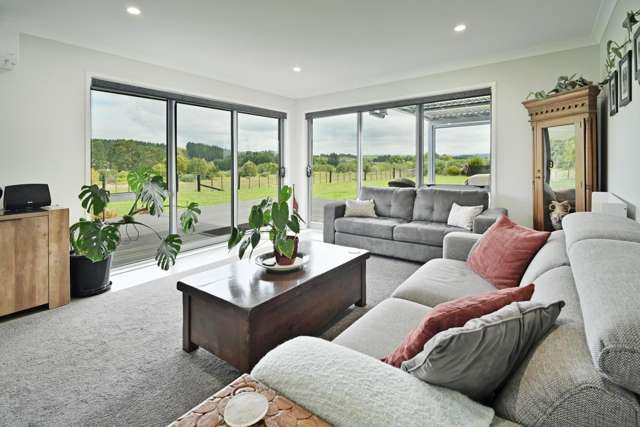 53 Bellerby Lane Maraekakaho_4