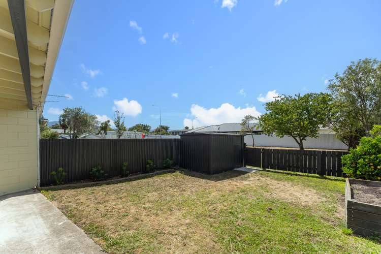 49c High Street Renwick_9